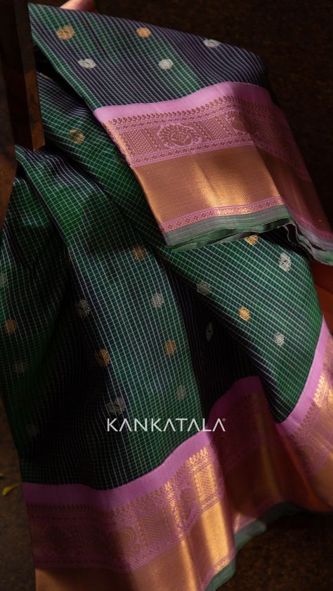 Saree Color Combinations, Silk Marvel, Silk Saree Blouse Designs Patterns, Kanjivaram Sarees Silk, Lehenga Saree Design, Bridal Sarees South Indian, Checks Saree, Indian Sari Dress, New Saree Designs