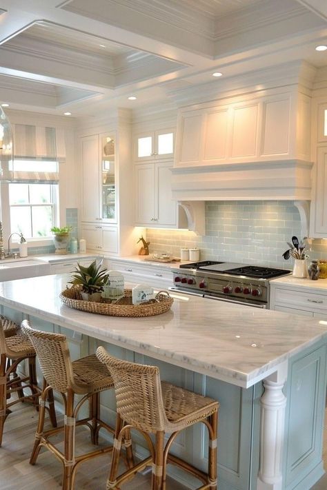 Coastal Kitchen Design, Coastal Kitchen Decor, Beach House Kitchens, Dream Life House, Kitchen Decor Ideas, Beach House Interior, Coastal Kitchen, Farmhouse Style Kitchen, Dream House Interior