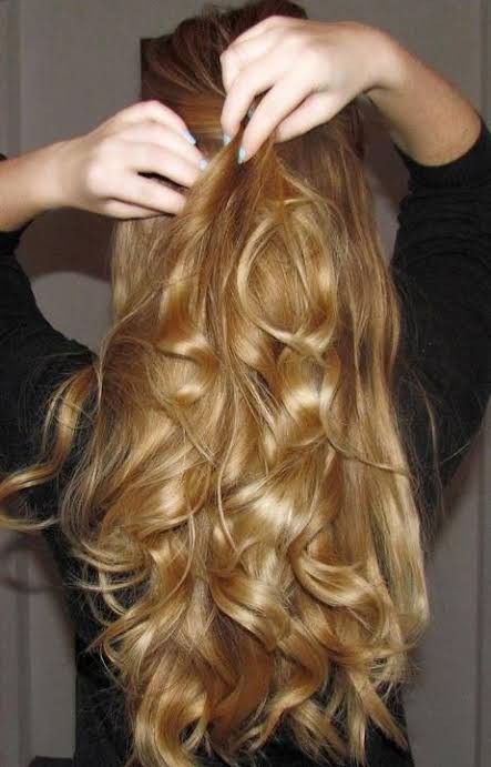 Long beautiful shiny hairstyle Vacation Hairstyles, Golden Blonde Hair, Honey Blonde Hair, Golden Hair, Long Blonde, Golden Blonde, Golden Girl, Long Blonde Hair, Bad Hair