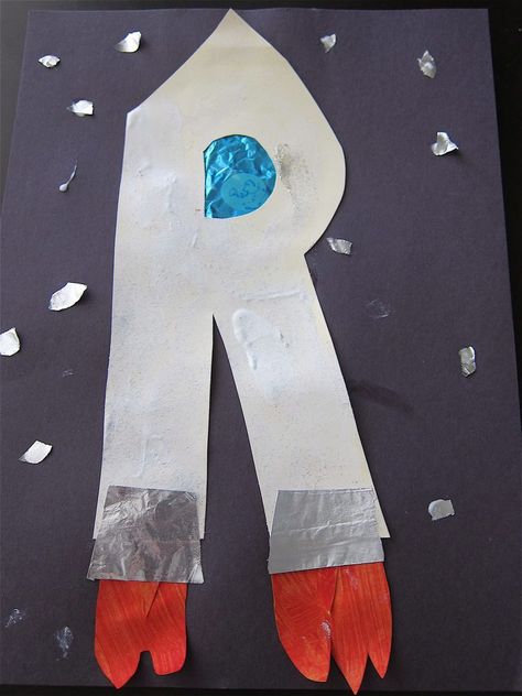 'R' is for rocket R Is For Rocket Craft, Preschool Rocket, R Is For Rocket, Rocket Ship Craft, Reading Readiness, Rocket Craft, Letter Crafts, Kindergarten Letters, Space Books