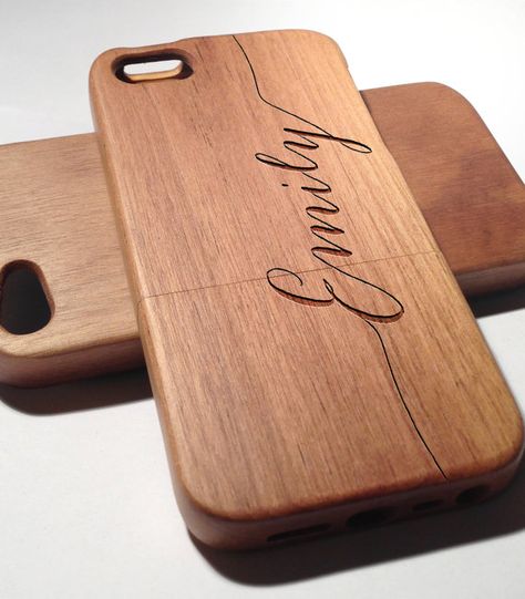 Personalized Name Laser engraved Wood case for iPhone4 4S 5 5s with matte plastic - Personalized iPhone case Cover Phone Case Small Business, Lézervágott Fa, Red Iphone, Wooden Phone Case, Wood Phone Case, Personalize Iphone Case, Diy Iphone Case, Laser Engraved Wood, Cnc Projects