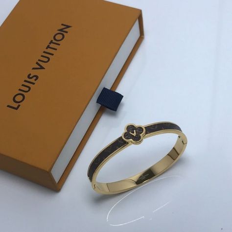 LOUIS VUITTON bracelets, LV bracelets Luxury bracelets, LV jewelery, Louis Vuitton  jewelery Bracelets Luxury, Luxury Bracelets, Louis Vuitton Bracelet, Louis Vuitton Vintage, Jewelry Design Inspiration, Luxury Bracelet, Bracelet Leather, Inspired Jewelry, Vintage Louis Vuitton