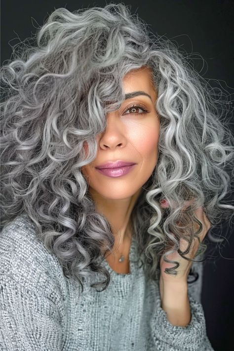 Voluminous Gray Curly Hairstyle For Women Over 60. Curly Silver Hair, Long Blonde Curls, Grey Wigs, Grey Hair Over 50, Grey Curly Hair, Hairstyles For Women Over 60, Beautiful Gray Hair, Silver Grey Hair, Natural Gray Hair