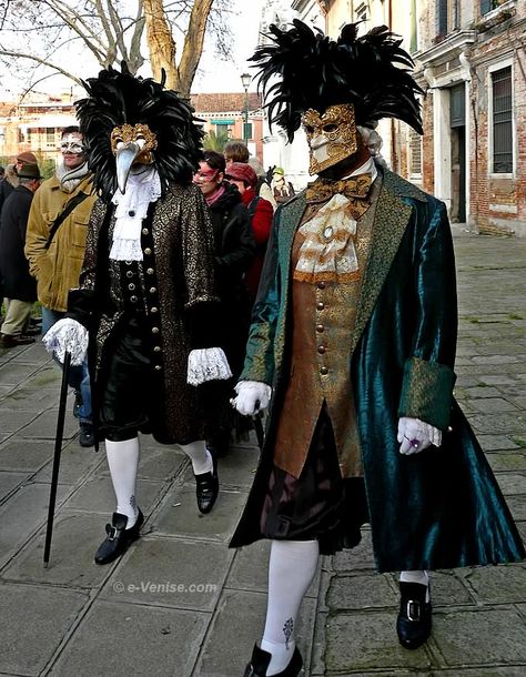 Confessions of a Costumeholic / Confessions d'une Costumeholique: Venice Carnival Masquerade Men, Venetian Costumes, Carnival Inspiration, Venice Carnivale, Where I Stand, Masquerade Outfit, Venice Carnival Costumes, Masquerade Theme, Masked Ball