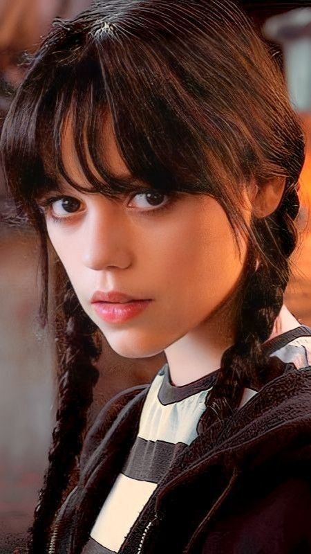 Wednesday Bangs, Ted Cassidy, Jenny Ortega, Jenna Ortega Wednesday Addams, Jena Ortega, Jenna Ortega Wednesday, Wednesday Jenna, Physical Media, Emma Myers