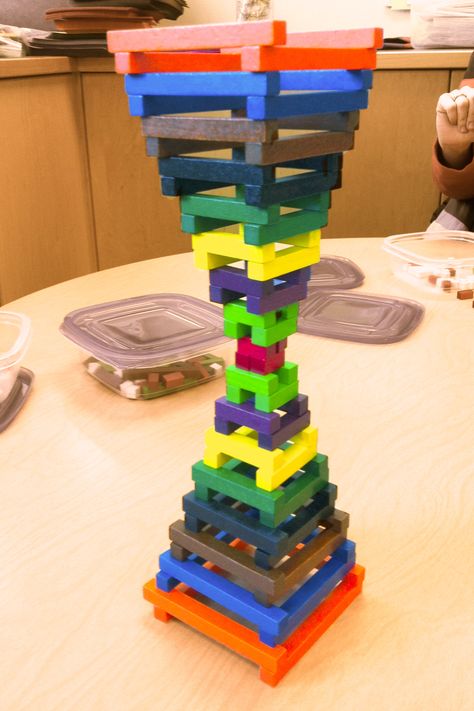 Cuisenaire Rod Challenge: Build an Hour Glass Shape. Centering each layer upon the already-built structure is critical to achieving balance. Cuisenaire Rods Activities, Cuisenaire Rods, 3d Construction, Building Things, Building Inspiration, Primary Maths, 3d Building, Hour Glass, School Building