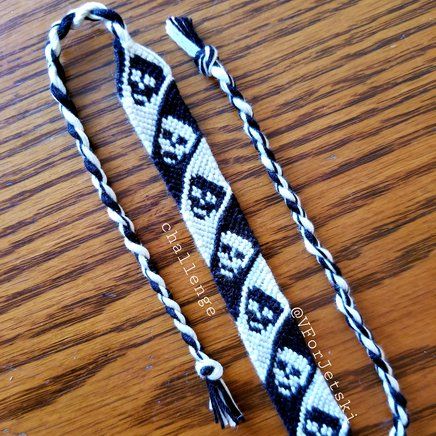 Skull Bracelet Pattern, Skull Bracelet, Friendship Bracelet Patterns, Bracelet Patterns, Thread, Friendship Bracelets, Macrame, Crafts For Kids, Bracelet