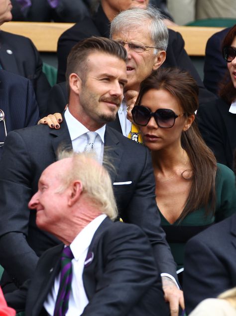 Image David Beckham Family, David Beckham Photos, Posh And Becks, Victoria And David, Kate And Pippa, David And Victoria Beckham, Victoria Beckham Style, British Fashion Awards, Elizabeth Hurley