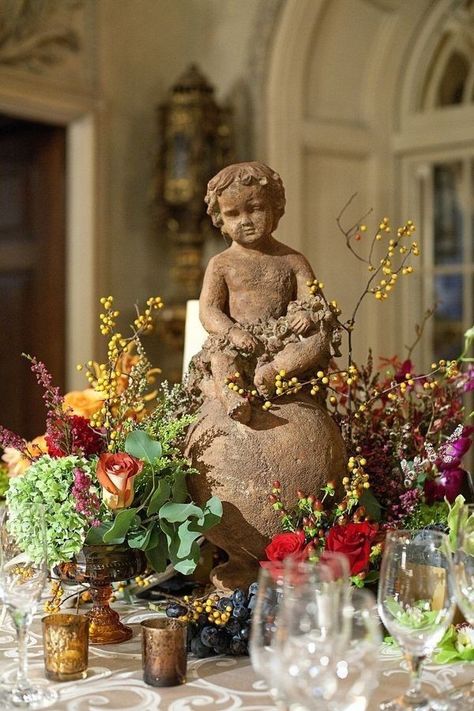 Cherub Centerpiece, Cherub Wedding, Tall Ornamental Grasses, Christmas Patio, Wedding Types, Vintage French Country, Garden Urns, Thanksgiving Table Settings, Table Scape