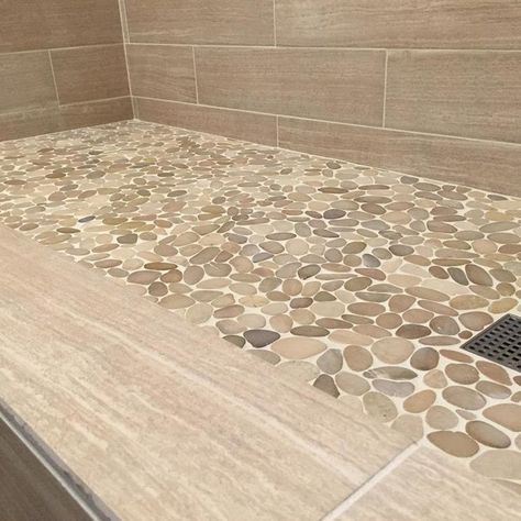 shower with pebble floor - Yahoo Search Results Image Search Results River Rock Flooring, Pebble Tile Shower Floor, Pebble Tile Shower, Pebble Shower Floor, Rock Tile, Shower Floors, Small Bathroom Tiles, Pebble Floor, Modern Small Bathrooms