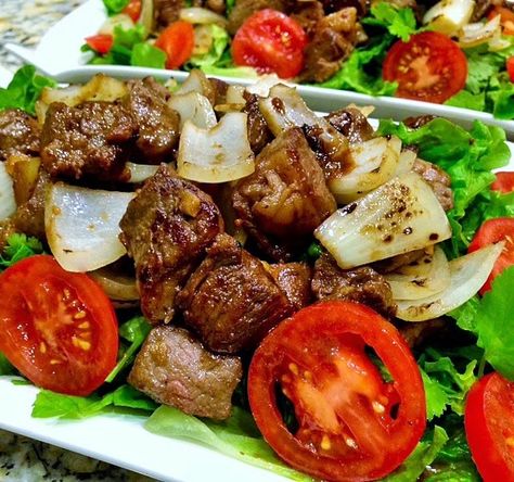 The Spices Of Life . . .: Bò Lúc Lắc (Shaking Beef) Shaken Beef, Shaking Beef, Vietnamese Dishes, Viet Food, Beef Salad, Vietnamese Cuisine, Vietnamese Recipes, Asian Cooking, Beef Dishes