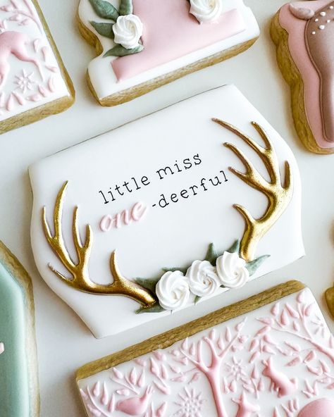 The teeny pinecones though 🤏 this little miss one-deerful theme was the sweetest to decorate! 🦌🥹 Deer designs from @heysugarrex ! #deercookies #birthdaycookies #royalicingcookies #firstbirthdaycookies #dallascookies Deer Sugar Cookies, First Birthday Cookies, Deer Design, Birthday Cookies, Royal Icing Cookies, August 15, Baby Things, Artist On Instagram, Little Miss