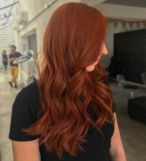 Cobre Profundo! 🍁✨ #nofilter Hairstylist Instagram, Cheveux Oranges, Copper Red Hair, Red Hair Inspo, Ginger Hair Color, Copper Hair Color, Hair Color Auburn, Long Red Hair, Auburn Hair