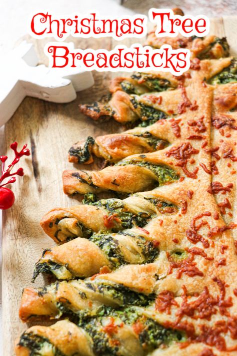 Spinach Dip Appetizers, Christmas Tree Spinach Dip, Christmas Tree Pull Apart Bread, Spinach Appetizers, Cheese Tree, Breadsticks Easy, Christmas Tree Bread, Tree Spinach, Pizza Twists