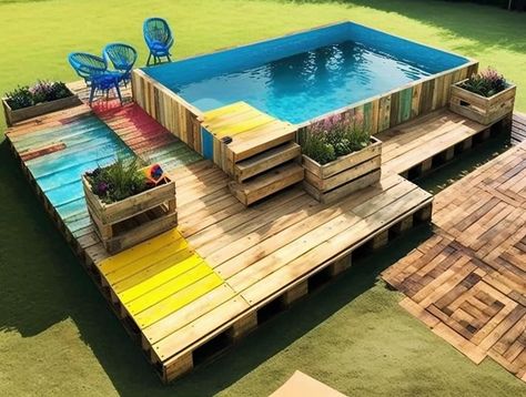 Wood Pool Deck, Decks Around Pools, Pallet Pool, Pallet Playhouse, Blow Up Pool, Pool Stuff, Above Ground Pool Landscaping, Outdoor House, Above Ground Pool Decks