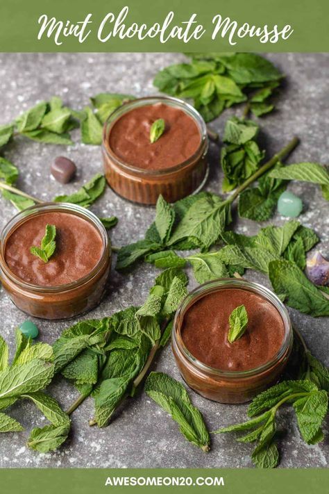 Chocolate Mint Recipes, Chocolate Mint Mousse, Mint Recipes Dessert, Chocolate Mousse Recipe, Creative Recipes, Mint Recipes, Make Ahead Desserts, Chocolate Mint, Awesome Recipes