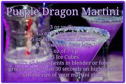 purple dragon Brown Liquor Mixed Drinks, Mixed Drinks Alcoholic Halloween, Unique Alcoholic Drinks, Bartender Drinks Recipes, Purple Drinks, Fun Drinks Alcohol, Bartender Drinks, Alcholic Drinks, Mix Drinks