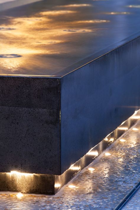 Debarre Duplantiers Associés Architecture & Paysage, Martin Duplantier Architectes · Cour Leyteire · Divisare Water Feature Lighting, Modern Water Feature, Pool Water Features, Pool Landscape Design, Beton Design, Landscape Elements, Water Features In The Garden, Water Walls, Water Element