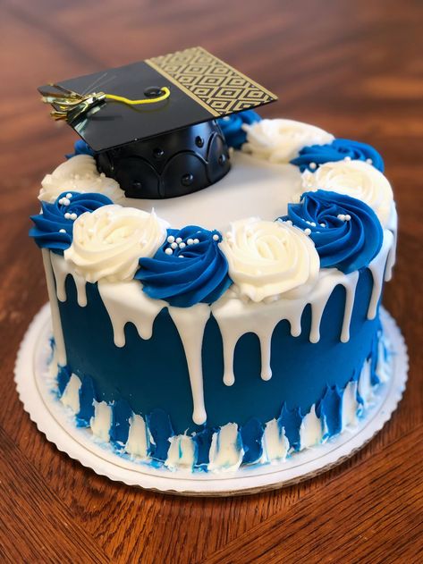 Graduation Cakes – HomeStyle Bakery Guy Graduation Cake Ideas, Birthday Graduation Cakes, Graduation Drip Cake, Graduation Cake Designs For Boys, Blue Graduation Cake Ideas, Graduation Cake Blue And White, Boy Graduation Cake Ideas, Graduation Cakes For College, Cake Designs For Graduation