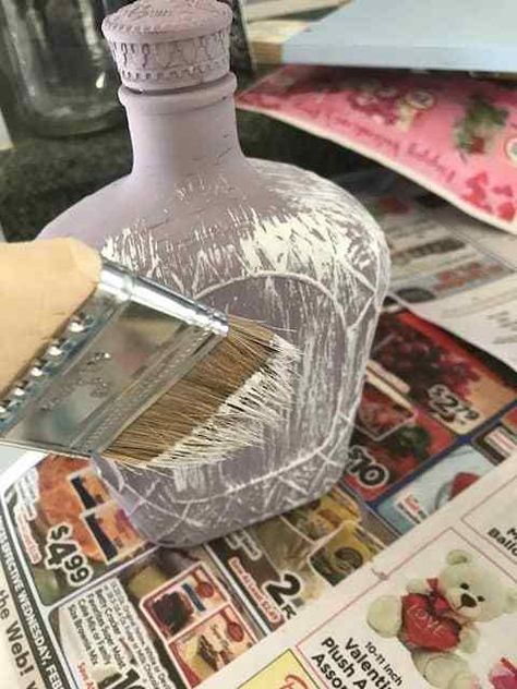 Repurpose Bottles, Whiskey Bottle Crafts, Crown Royal Crafts, Old Liquor Bottles, Crown Royal Bottle, Crown Bottle, Liquor Bottle Crafts, Diy Glass Bottle Crafts, Wine Bottle Art