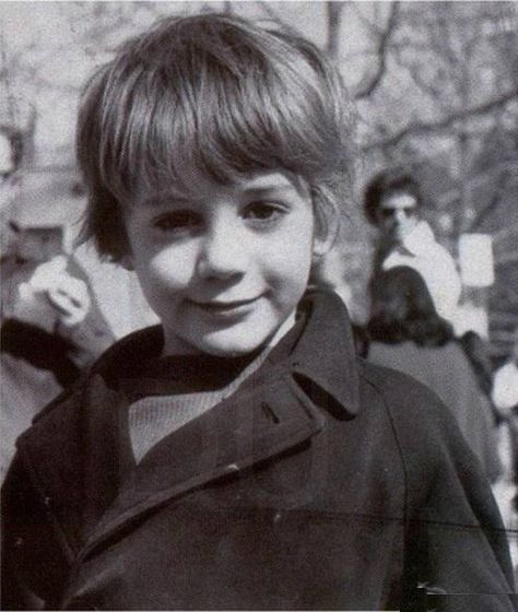 He looked like THIS when he was a child | Community Post: Why Robert Downey Jr. Is The BEST Robert Downey, Robert Downey Jr, Other People, Black And White, White, Black