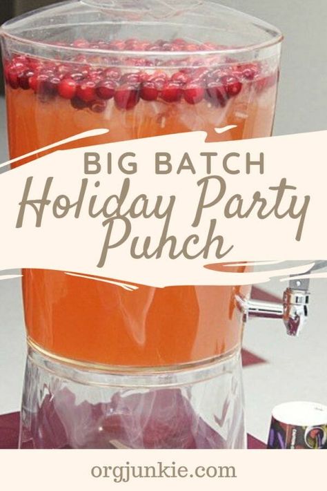 Big Batch Holiday Party Punch Big Batch Punch Non Alcoholic, Christmas Party Cocktails Big Batch, Party Cocktails Big Batch, Christmas Punches, Crowd Meals, Homemade Spirits, Christmas Party Punch, Holiday Party Punch, Harvest Punch