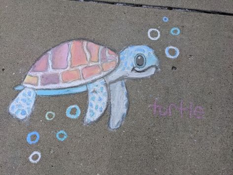 Drawing made from chalk Chalk Sea Animals, Chalk Turtle, Liquid Chalk Art, Cute Chalk Drawings, Chalk Doodles, Chalk Summer, Easy Chalk Drawings, Chalk Pictures, Chalk Activities