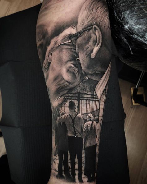 Best Tattoos Ever, Best Tattoo Ever, The Best Tattoos, Black White Tattoos, Realistic Tattoo, Best Tattoos, Angel Tattoo, Family Tattoos, Tattoo Sleeve