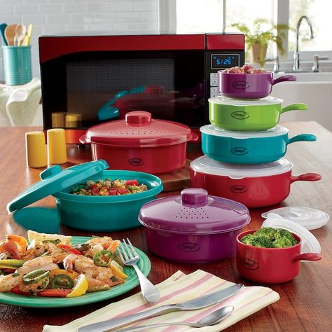 Ginny Cookware Design, Microwave Cookware, Kitchen Microwave, Small Microwave, Aluminum Pans, Microwave Cooking, Personalized Kitchen, Appliances Kitchen, Montgomery Ward