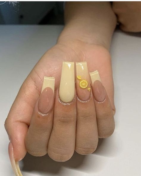 French tip and ombre yellow nails Pastel Yellow French Tip, Yellow French Tip Nails, Yellow French Tip, Bday Nails, Yellow French, Nail Goals, Ombre Nail, Polygel Nails, Long Acrylic