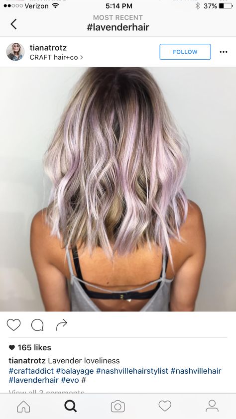 Hairstyles For Thick Wavy Hair, Lavender Highlights, Best Short Hairstyles, Thick Wavy Hair, Face Shape Hairstyles, Purple Highlights, Lilac Hair, Lavender Hair, Medium Long Hair