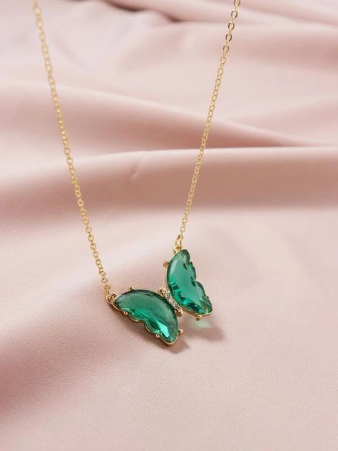 Collar Verde, قلادات متدلية, Fancy Jewelry Necklace, Butterfly Pendant Necklace, Girly Accessories, Glass Pendant Necklace, Colorful Jewelry, A Necklace, Cute Necklace