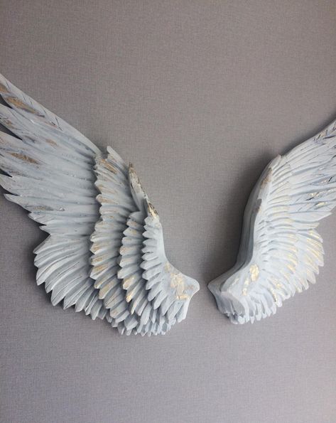 Compound Art, Diy Angel Wings, Angel Wings Wall Decor, Wings Wallpaper, Angel Wings Wall, Willow Weaving, Wood Carving Designs, Plaster Art, Carving Designs