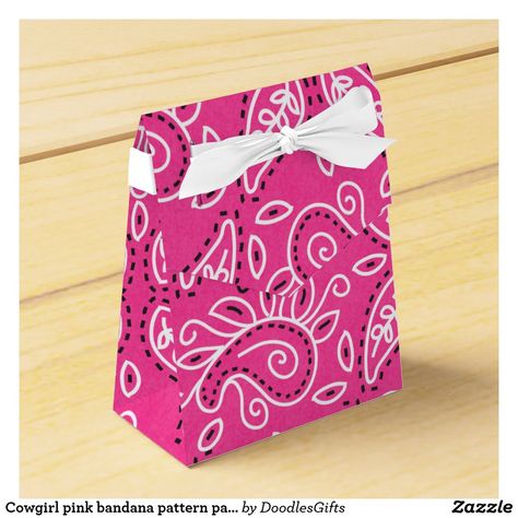 Cowgirl pink bandana pattern party favor box Barbie Cowboy, Cowgirl Party Favors, Cow Birthday Parties, Rodeo Party, Pink Bandana, Horse Birthday Parties, Pink Cowboy, Bandana Pattern, Western Birthday