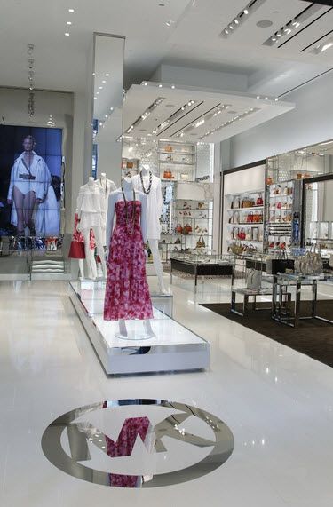 Michael Kors opens Mega Lifestyle Store on Madison Avenue Mall Ideas, Michael Kors Store, Michael Kors Clothes, Michael Kors Shop, Store Design Boutique, City Of Paris, Store Design Interior, Bridal Stores, Lifestyle Store