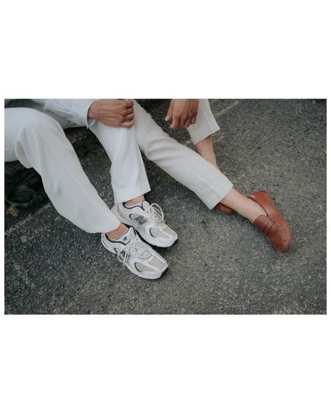 ESHOOT INSPO • Instagram Couple Shoes, Instagram