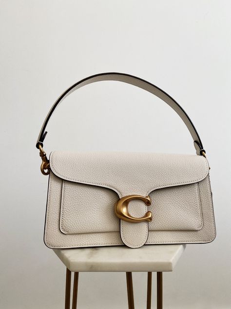 Coach bag, coaxh tabby bag, cream handbag, luxury bag, luxury handbag, designer bag, designer handbag, luxury lifestyle Coach Tabby Bag, Black Friday Shopping List, Cream Handbag, Coach Tabby, Luxury Tote Bags, Cream Bags, Luxury Bag, Bags Aesthetic, Pretty Bags