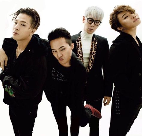 bigbang Bigbang Funny, Big Bang Kpop, G Dragon Top, Gd And Top, Winner Yg, Gd Bigbang, Top Bigbang, Asian Celebrities, G Dragon