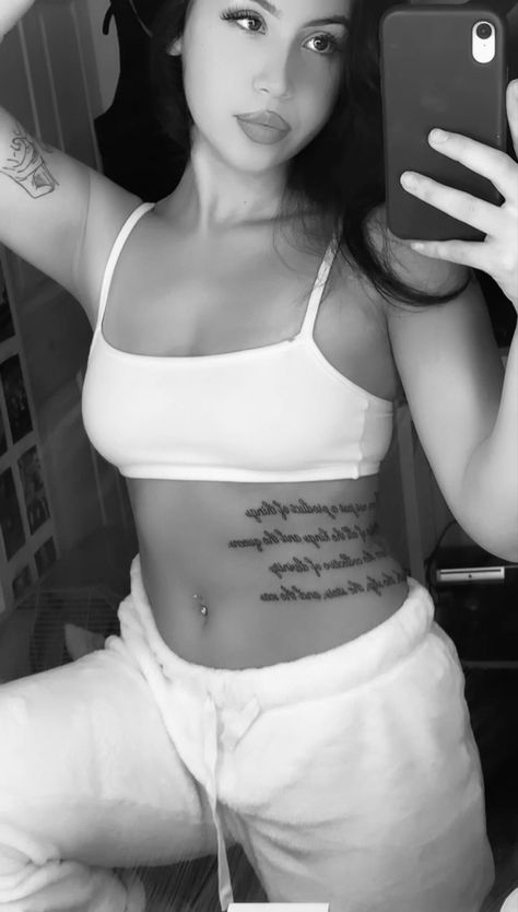 Writing Stomach Tattoos, Writing On Stomach Tattoo, Baddie Rib Tattoo, Rib Stomach Tattoos For Women, Side Stomach Tattoos Women Quotes, Words On Stomach Tattoo, Stomach Quote Tattoos, Rib Tattoo Big, Stomach Writing Tattoo