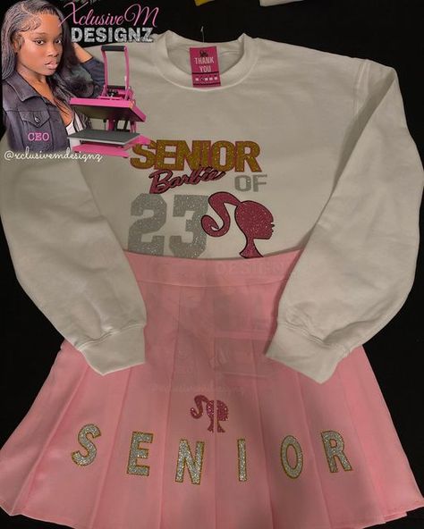 Barbie Senior Shirt, Senior Pants High Schools, High School Graduation Outfit, Senior Pants, 2000s Photoshoot, Senior Outfits, Senior Year Fun, Custom Barbie, Graduation 2024