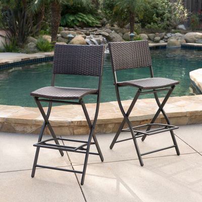 Outdoor Barstools, Folding Bar Stools, Folding Bar, Wicker Bar Stools, Bar Height Chairs, Outdoor Patio Bar, Patio Bar Stools, Outdoor Entertaining Spaces, Outdoor Bar Stools