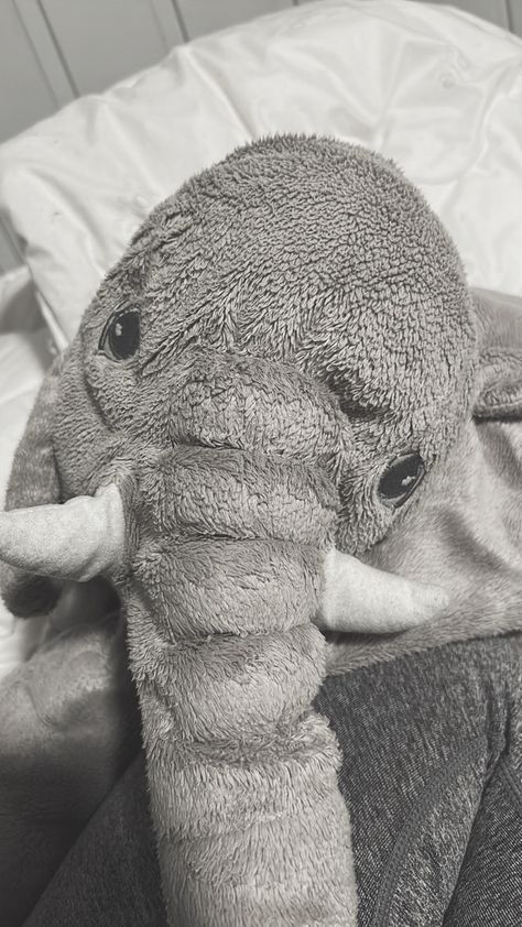 Ikea Elephant, Ikea Plushies, Elephant Plush, Working Hard, Lock Screen Wallpaper, Stuffed Animals, Elephant, Room Decor, Wallpapers