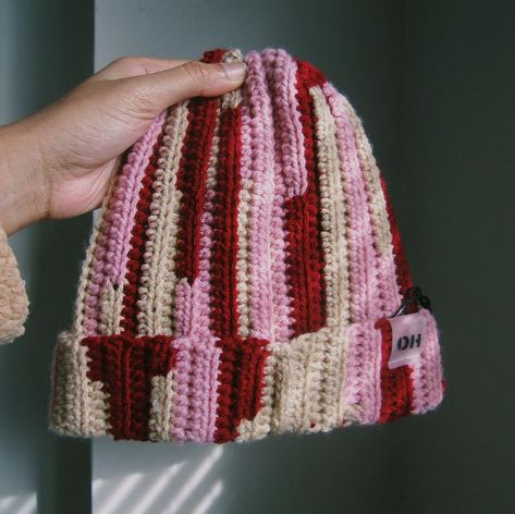 Crochet Hat Checkered, Crochet Beanie Striped, Crochet Summer Hats Free Pattern, Crochet Beanie Aesthetic, Balaclava Design, Beanie Aesthetic, Unisex Crochet, Crochet Summer Hats, Striped Beanie