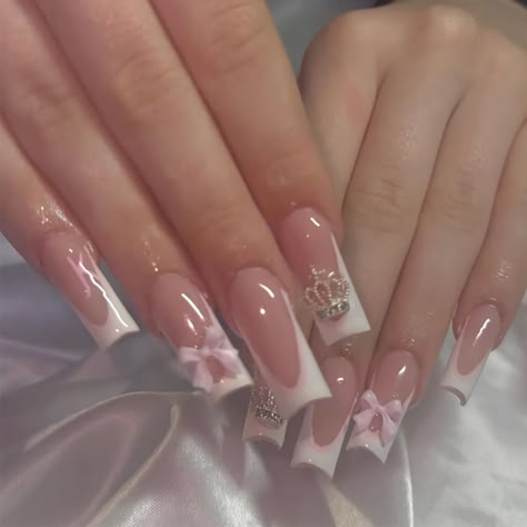 Nails White French, Press On Nails White, Quince Nails, Quinceanera Nails, Square Press On Nails, Crown Charm, French Manicure Nails, Girly Acrylic Nails, French Acrylic Nails