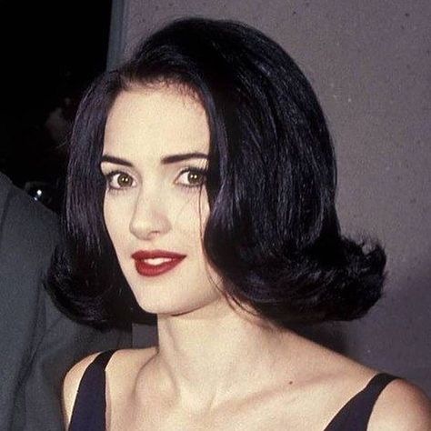 what’s your favorite Winona Ryder movie? 🌹 Wynona Rider 90s, Winona Ryder Movies, Winona Ryder 90s, Winona Rider, Winona Forever, Hair Goal, Winona Ryder, 인물 사진, Dark Hair