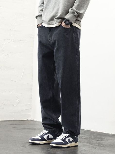 Straight Jeans Mens, Mens Straight Leg Pants Outfits, Mens Straight Pants, Mens Streetwear Pants, Men Straight Jeans, Streetwear Pants For Men, Men’s Black Jeans, Men’s Baggy Pants, Black Jeans Men Outfit