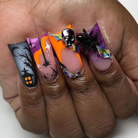 Duck Halloween Nails, Spooky Duck Nails, Halloween Duck Nails, Duck Nails Design, Chucky Nails, Duck Nail, Candy Charms, Holloween Nails, Themed Nails