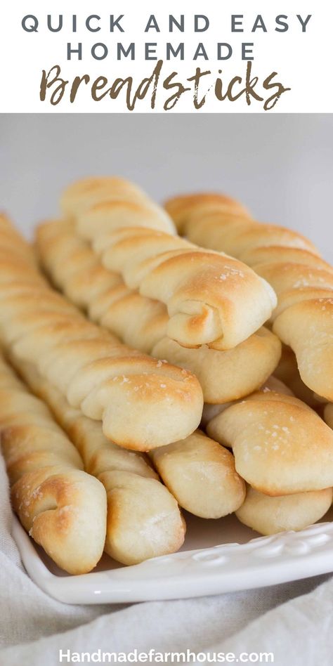 Yeast Breadsticks, Side For Soup, Easy Homemade Breadsticks, Breadsticks Easy, Fast Bread, Homemade Breadsticks, Homemade White Bread, Bread Sticks Recipe, Bread Sticks