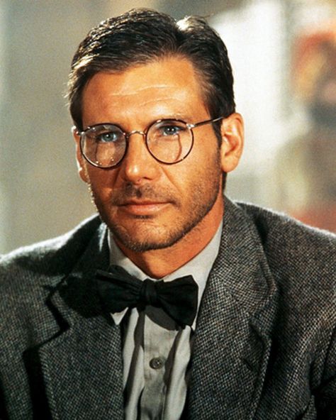 Sigh....young Harrison Ford...still a fox today.    Dr. Henry "Indiana" Jones, Jr. in "Raiders of the Lost Ark" | Top 10 Sexiest Professors in Film Ingmar Bergman, Septième Art, I Love Cinema, Uh Huh, Richard Gere, Anthony Hopkins, Marlon Brando, Harrison Ford, Nerd Girl