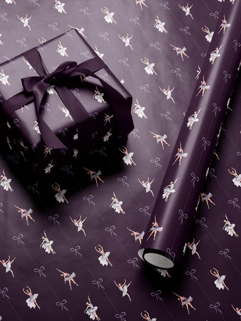 Presenting our Ballet Dancer Gift Wrap Paper! This enchanting wrapping paper celebrates the elegance of ballet and is perfect for any ballerina-themed occasion. With its Nutcracker Ballet-inspired design, it's an ideal choice for birthdays or Christmas, particularly for the little ballerinas in your life. 𝐌𝐚𝐭𝐞𝐫𝐢𝐚𝐥𝐬 ----------------------- All wrapping paper is printed in full color. Matte is printed on a 24# coated bond paper and gloss is 185 gsm. 𝐒𝐢𝐳𝐞𝐬 𝐀𝐯𝐚𝐢𝐥𝐚𝐛𝐥𝐞 --------- Birthparty Ideas, Paper Nutcracker, Paper Ballerina, Gift Wrapping Birthday, Fall Hydrangea, Ballerina Gift, Dancer Gift, Birthday Wrapping, Ballerina Birthday